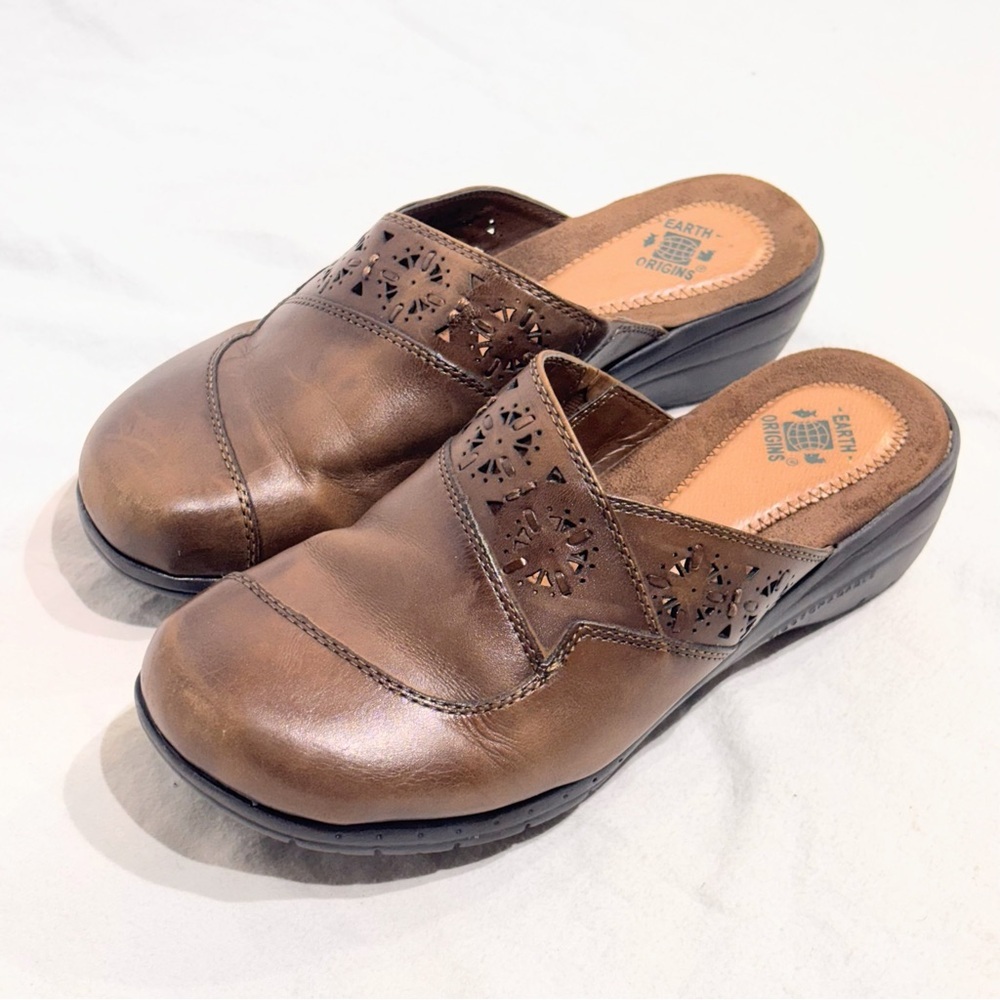 Earth Origins Womens 8 M Janie Perforated Mule Clogs Brown Leather Shoes